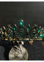 Елегантна корона за коса с белгийски кристали в тъмно зелено и златно- Queen of Emeralds